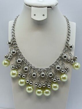 Silver Tone Faux Pearl Statement Necklace Chunky Chain Drop Charm Bold